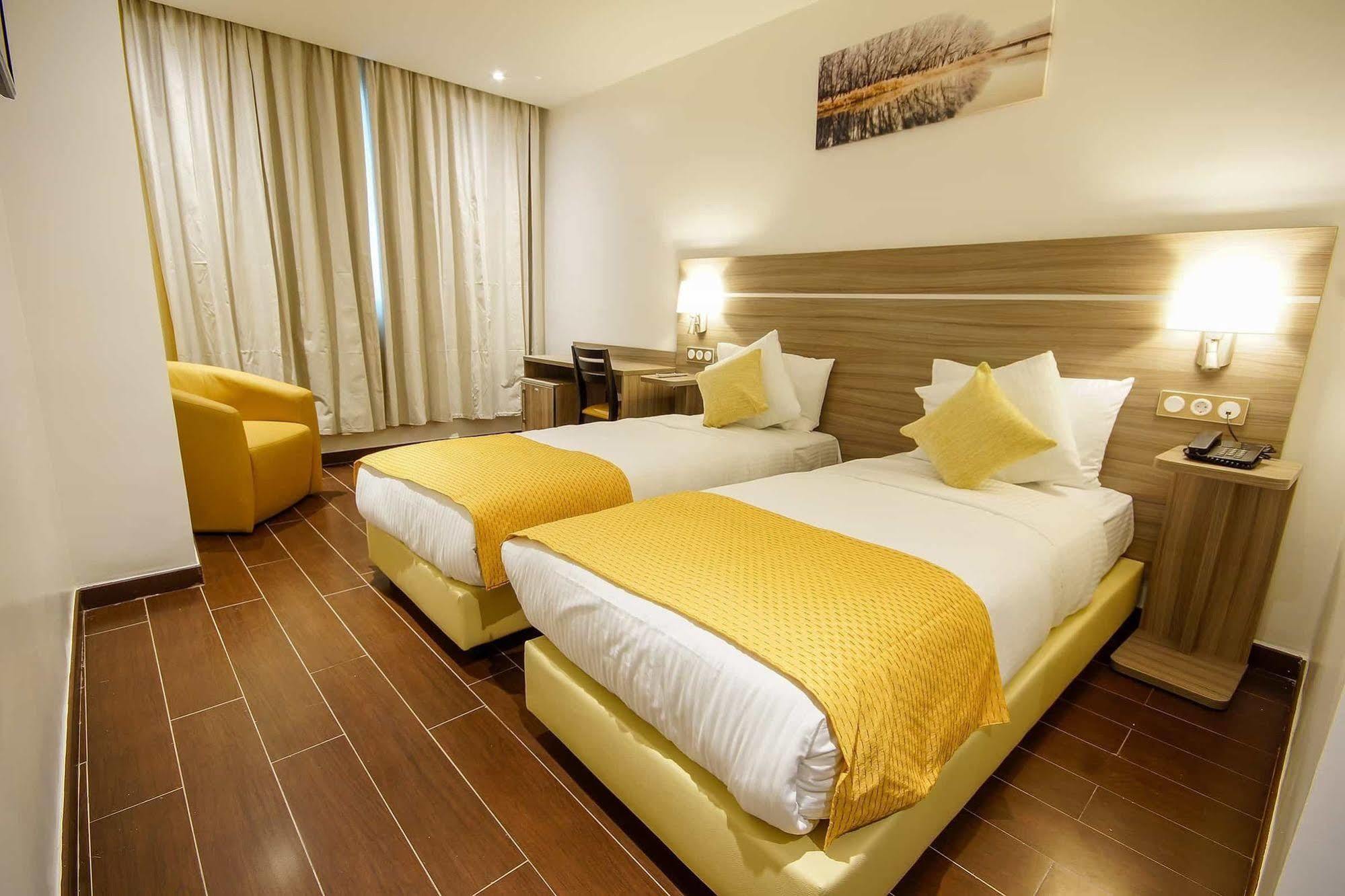 Hotel Best Night Algiers Exterior photo